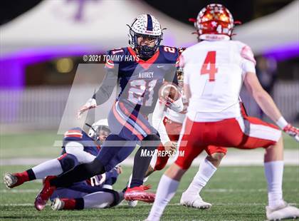 Thumbnail 2 in Aubrey vs. Sweetwater (UIL 4A Area Playoff) photogallery.