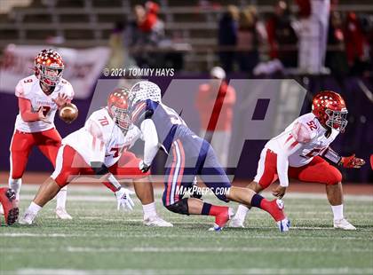 Thumbnail 3 in Aubrey vs. Sweetwater (UIL 4A Area Playoff) photogallery.