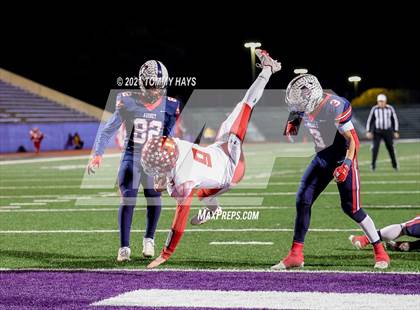 Thumbnail 2 in Aubrey vs. Sweetwater (UIL 4A Area Playoff) photogallery.