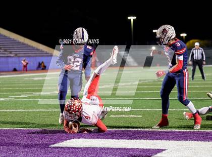 Thumbnail 2 in Aubrey vs. Sweetwater (UIL 4A Area Playoff) photogallery.