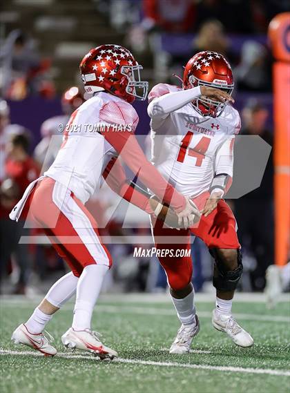 Thumbnail 2 in Aubrey vs. Sweetwater (UIL 4A Area Playoff) photogallery.