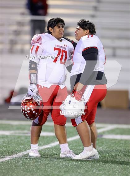 Thumbnail 2 in Aubrey vs. Sweetwater (UIL 4A Area Playoff) photogallery.