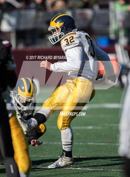 Thumbnail 3 in Bow vs. Hanover (NHIAA D2 Semifinal) photogallery.