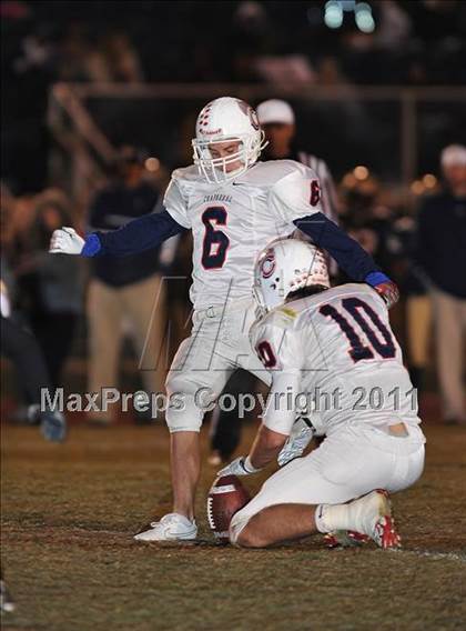 Thumbnail 2 in Mullen vs. Chaparral (CHSAA 5A Quarterfinal) photogallery.