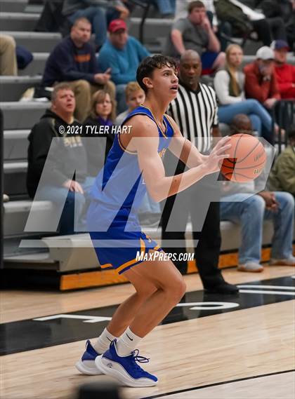 Thumbnail 3 in Homestead vs. Carmel (Sneakers for Santa Shootout) photogallery.