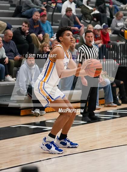 Thumbnail 2 in Homestead vs. Carmel (Sneakers for Santa Shootout) photogallery.