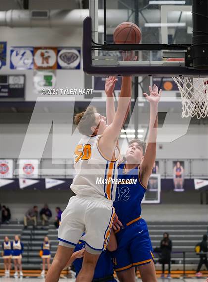 Thumbnail 3 in Homestead vs. Carmel (Sneakers for Santa Shootout) photogallery.