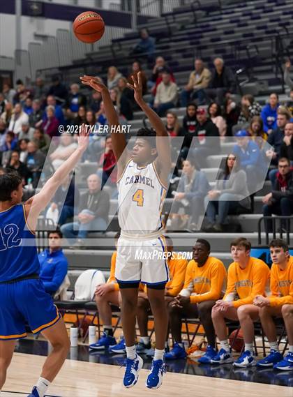 Thumbnail 3 in Homestead vs. Carmel (Sneakers for Santa Shootout) photogallery.