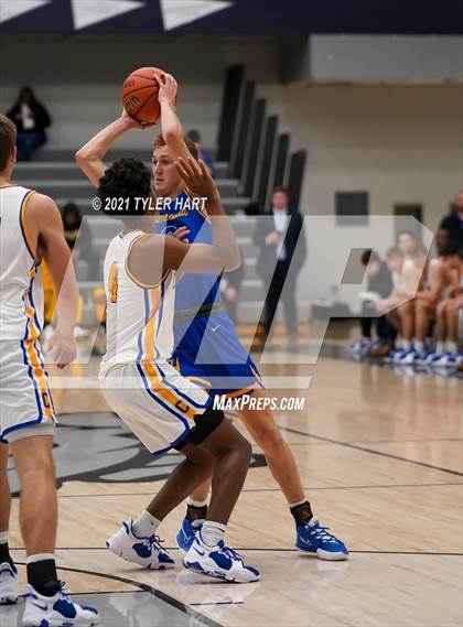 Thumbnail 2 in Homestead vs. Carmel (Sneakers for Santa Shootout) photogallery.
