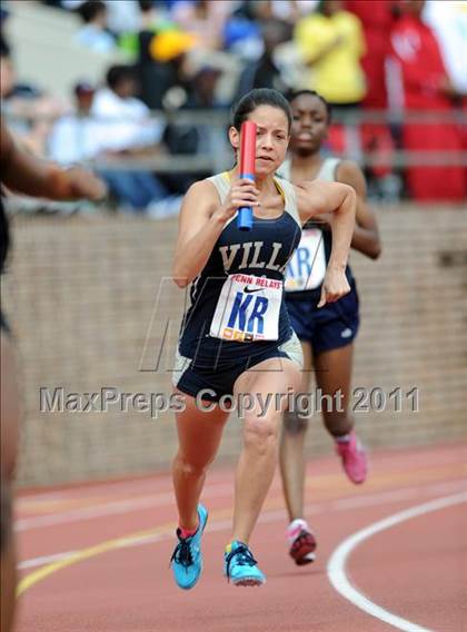 Thumbnail 3 in 117th Penn Relays (Girls 4x100m Small School Heats 25-37)  photogallery.
