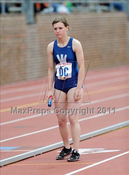 Thumbnail 2 in 117th Penn Relays (Girls 4x100m Small School Heats 25-37)  photogallery.