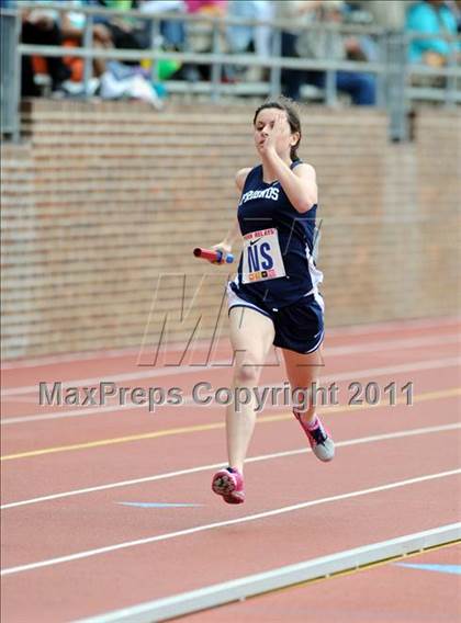 Thumbnail 2 in 117th Penn Relays (Girls 4x100m Small School Heats 25-37)  photogallery.