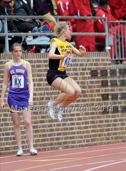Thumbnail 2 in 117th Penn Relays (Girls 4x100m Small School Heats 25-37)  photogallery.