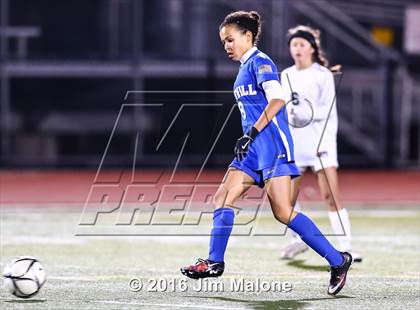 Thumbnail 3 in Foothill vs. San Ramon Valley (CIF NCS D1 Quarterfinal) photogallery.