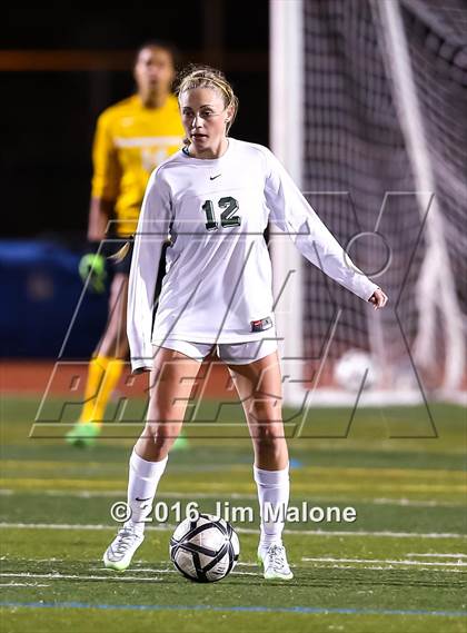 Thumbnail 3 in Foothill vs. San Ramon Valley (CIF NCS D1 Quarterfinal) photogallery.