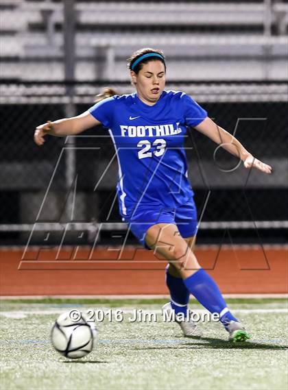 Thumbnail 2 in Foothill vs. San Ramon Valley (CIF NCS D1 Quarterfinal) photogallery.