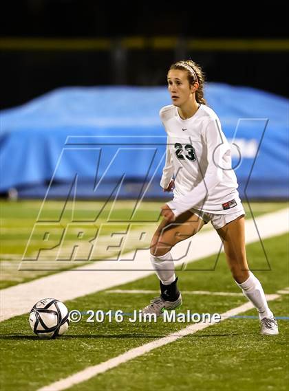 Thumbnail 3 in Foothill vs. San Ramon Valley (CIF NCS D1 Quarterfinal) photogallery.
