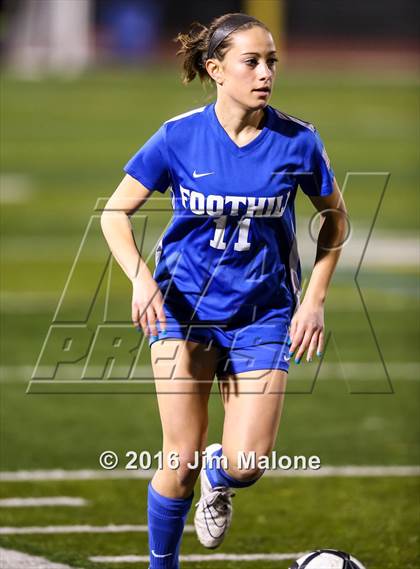 Thumbnail 2 in Foothill vs. San Ramon Valley (CIF NCS D1 Quarterfinal) photogallery.