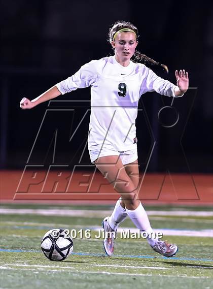 Thumbnail 1 in Foothill vs. San Ramon Valley (CIF NCS D1 Quarterfinal) photogallery.