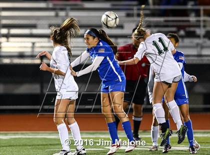 Thumbnail 3 in Foothill vs. San Ramon Valley (CIF NCS D1 Quarterfinal) photogallery.