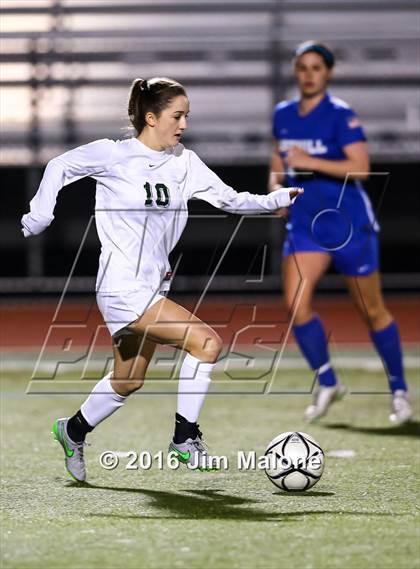 Thumbnail 3 in Foothill vs. San Ramon Valley (CIF NCS D1 Quarterfinal) photogallery.
