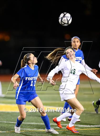 Thumbnail 2 in Foothill vs. San Ramon Valley (CIF NCS D1 Quarterfinal) photogallery.