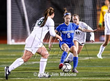 Thumbnail 3 in Foothill vs. San Ramon Valley (CIF NCS D1 Quarterfinal) photogallery.