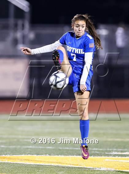 Thumbnail 2 in Foothill vs. San Ramon Valley (CIF NCS D1 Quarterfinal) photogallery.