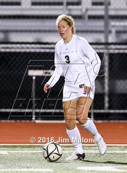Thumbnail 1 in Foothill vs. San Ramon Valley (CIF NCS D1 Quarterfinal) photogallery.