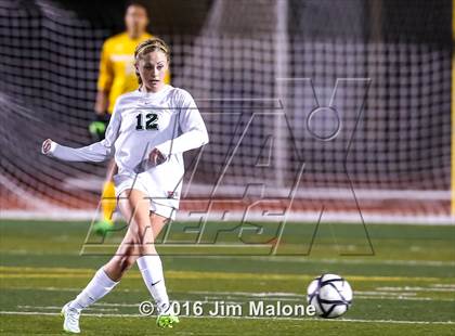 Thumbnail 3 in Foothill vs. San Ramon Valley (CIF NCS D1 Quarterfinal) photogallery.