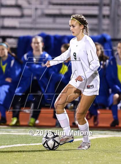 Thumbnail 2 in Foothill vs. San Ramon Valley (CIF NCS D1 Quarterfinal) photogallery.