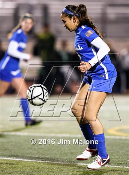 Thumbnail 2 in Foothill vs. San Ramon Valley (CIF NCS D1 Quarterfinal) photogallery.