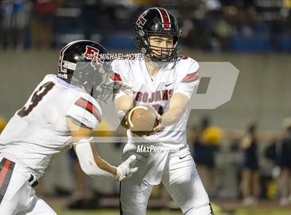 Thumbnail 1 in East Central @ Archbishop Moeller photogallery.
