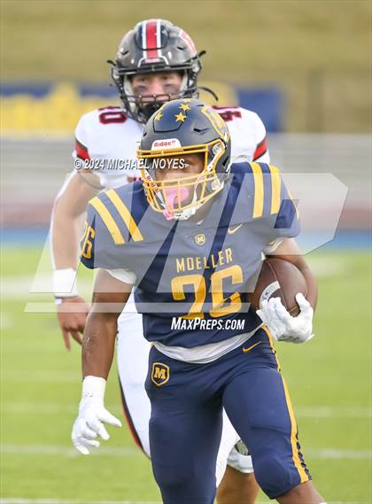 Thumbnail 2 in East Central @ Archbishop Moeller photogallery.