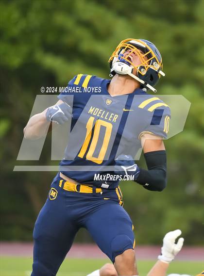 Thumbnail 3 in East Central @ Archbishop Moeller photogallery.