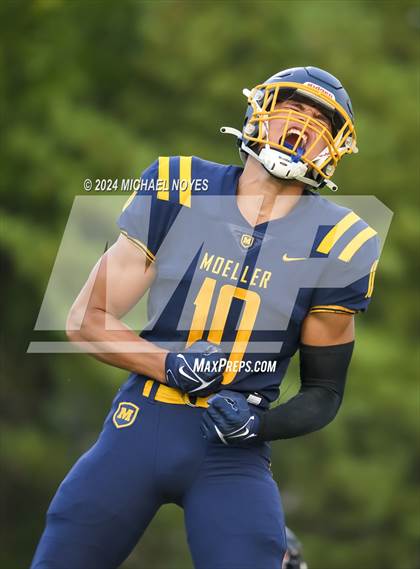 Thumbnail 3 in East Central @ Archbishop Moeller photogallery.
