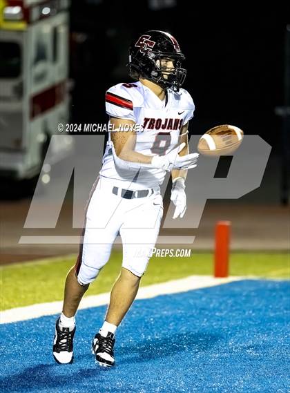 Thumbnail 2 in East Central @ Archbishop Moeller photogallery.