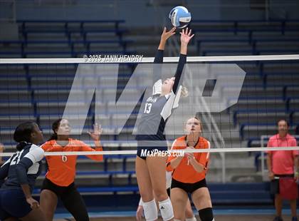 Thumbnail 2 in Mauldin vs Dorman (Dorman Tournament of Champions) photogallery.