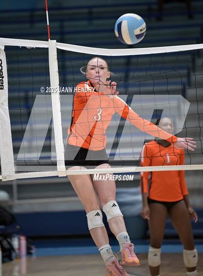 Thumbnail 3 in Mauldin vs Dorman (Dorman Tournament of Champions) photogallery.