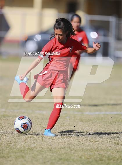 Thumbnail 3 in Truckee vs. Boulder City (NIAA 3A Semifinal) photogallery.