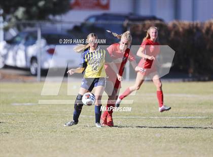 Thumbnail 3 in Truckee vs. Boulder City (NIAA 3A Semifinal) photogallery.