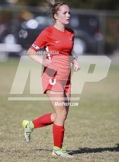 Thumbnail 1 in Truckee vs. Boulder City (NIAA 3A Semifinal) photogallery.