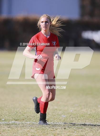 Thumbnail 1 in Truckee vs. Boulder City (NIAA 3A Semifinal) photogallery.