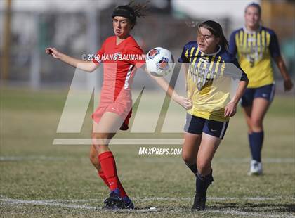 Thumbnail 1 in Truckee vs. Boulder City (NIAA 3A Semifinal) photogallery.