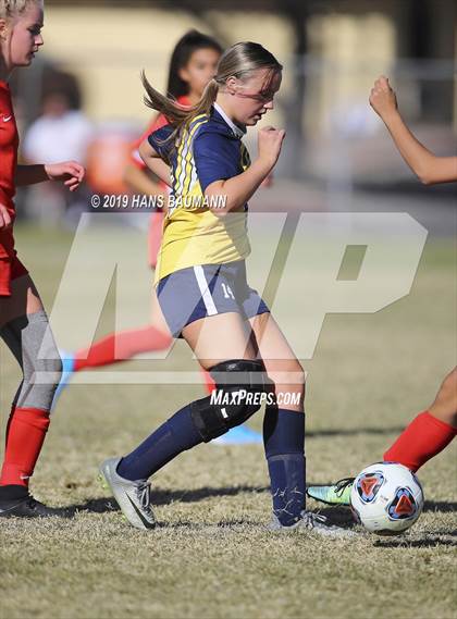 Thumbnail 3 in Truckee vs. Boulder City (NIAA 3A Semifinal) photogallery.