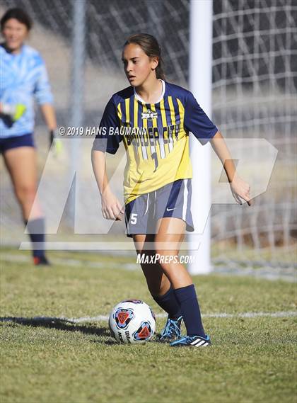 Thumbnail 1 in Truckee vs. Boulder City (NIAA 3A Semifinal) photogallery.