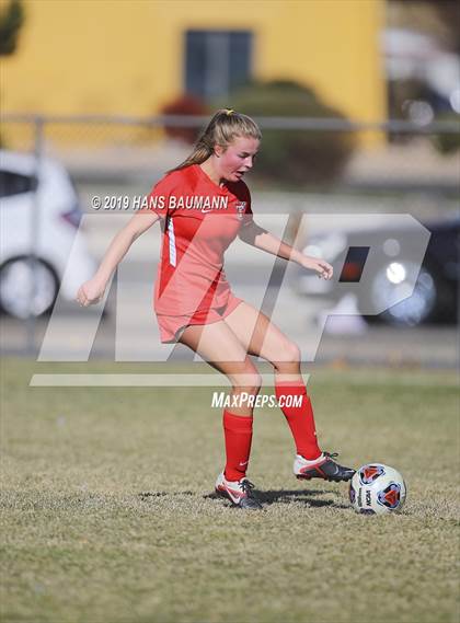 Thumbnail 3 in Truckee vs. Boulder City (NIAA 3A Semifinal) photogallery.