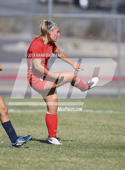 Thumbnail 1 in Truckee vs. Boulder City (NIAA 3A Semifinal) photogallery.