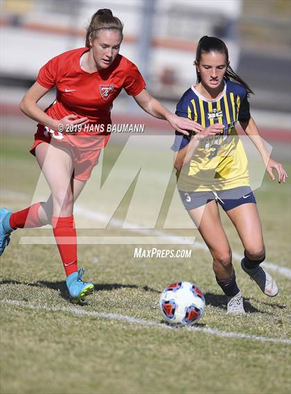 Thumbnail 1 in Truckee vs. Boulder City (NIAA 3A Semifinal) photogallery.