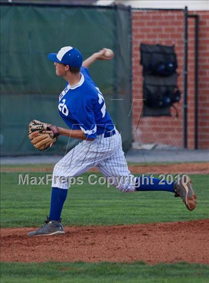 Thumbnail 3 in Science Hill @ Bearden (Kesslers Classic) photogallery.